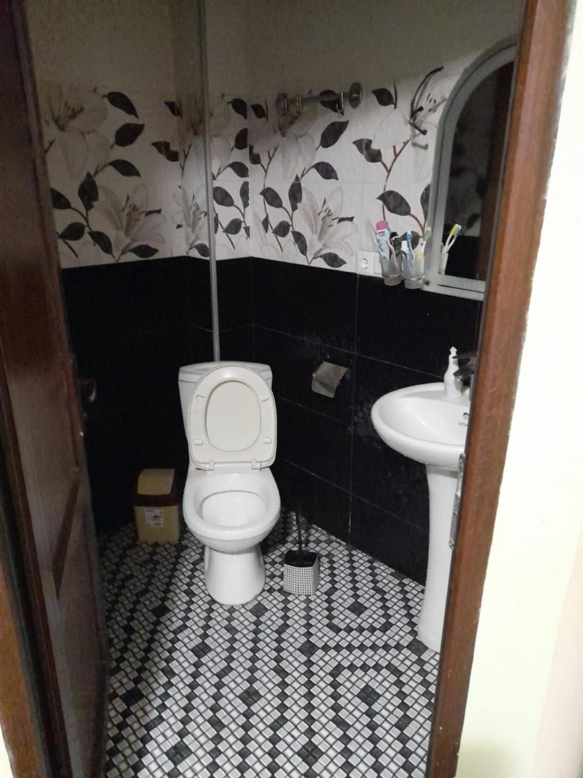 Guest House Kakha Kobuleti Extérieur photo
